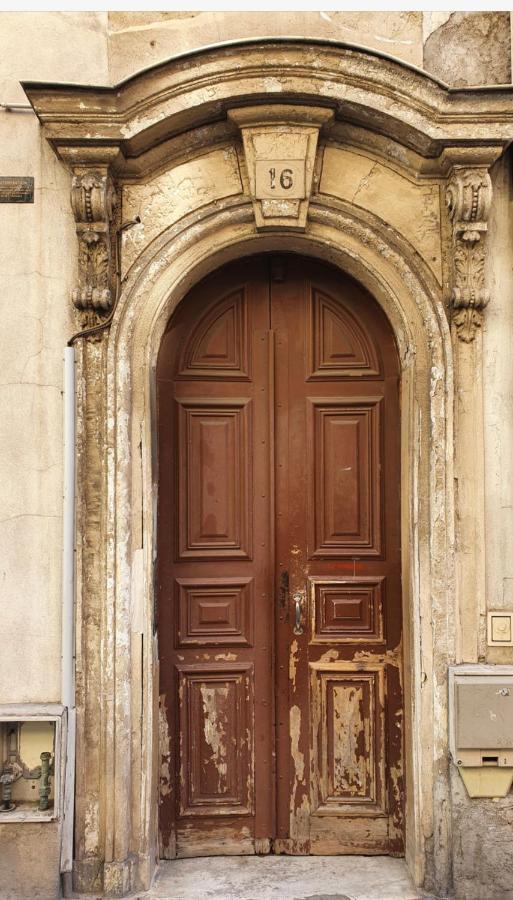 A Deux Pas Apartment Nice Exterior photo